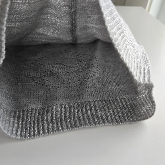 Michael Kors, Beanie Hats, Black and Silver, New With Tags - Picture 7 of 11